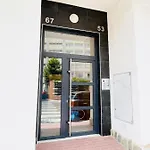 Luxury דירה